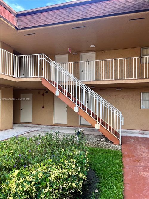 9-9970 Sw 88th St, Miami, FL, 33176 | Card Image