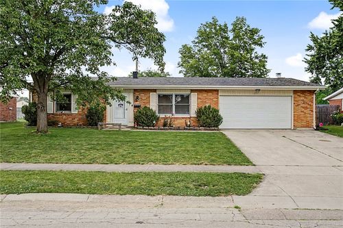 312 Highland Dr, Englewood, OH, 45322-2331 | Card Image