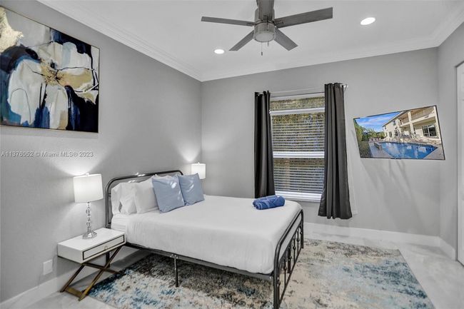 NONE - 951 Nw 4 Th Ct, House other with 6 bedrooms, 5 bathrooms and null parking in Boca Raton FL | Image 10
