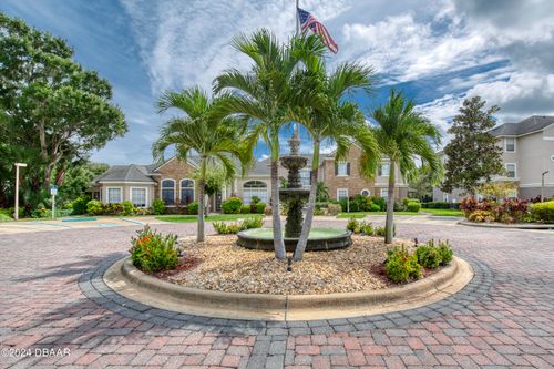 2-207-940 Village Trl, PORT ORANGE, FL, 32127-9376 | Card Image