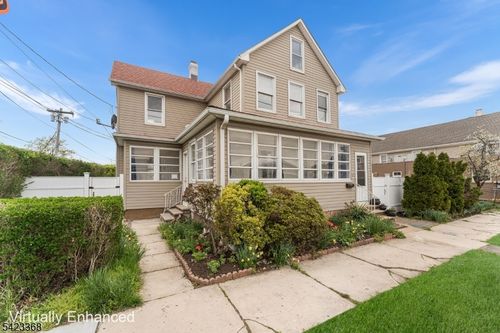 61 Jackson St, South River, NJ, 08882-1613 | Card Image