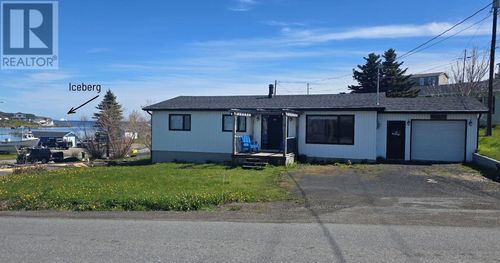 90 Main St, Twillingate, NL, A0G | Card Image