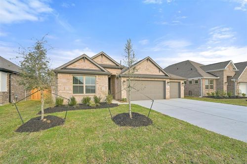 1541 Apache Heights Dr, Dayton, TX, 77535 | Card Image