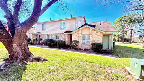b-1927 Country Village Blvd, Humble, TX, 77338-5050 | Card Image