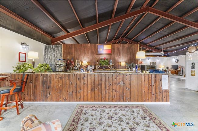 00 Dagg Rd, Home with 1 bedrooms, 2 bathrooms and null parking in Yoakum TX | Image 12