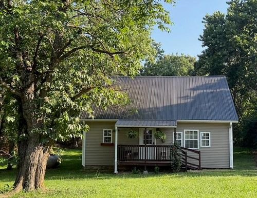 28 5th St, Summersville, MO, 65571-9232 | Card Image