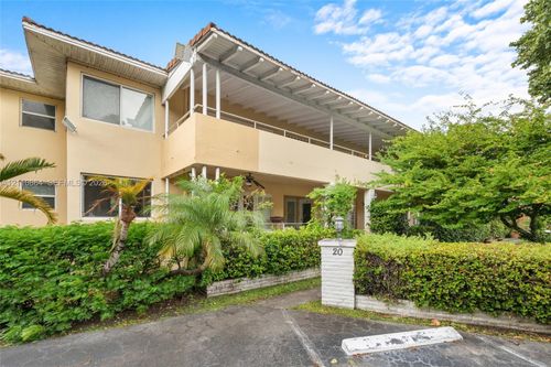 6-20 Park Dr, Bal Harbour, FL, 33154-1387 | Card Image