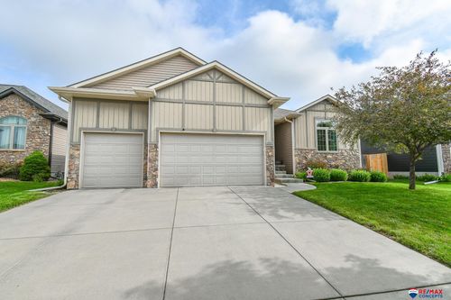 2760 Shadowbrook Dr, Lincoln, NE, 68516-7714 | Card Image
