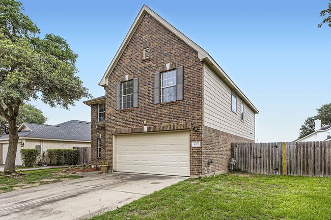 Beautiful brick elevation with great curb appeal! | Image 4
