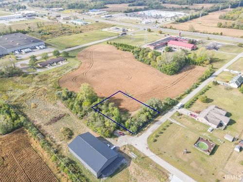 27 Sandy Gale Dr, New Castle, IN, 47362 | Card Image