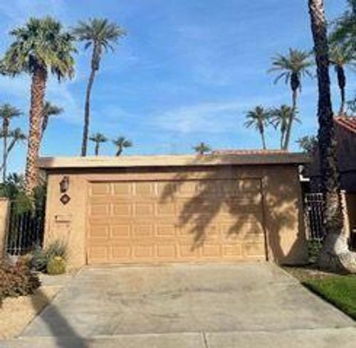 26 Sunrise Dr, Rancho Mirage, CA, 92270-3827 | Card Image