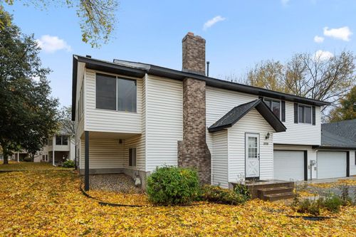 3708 Gershwin Ln N, Oakdale, MN, 55128-2939 | Card Image