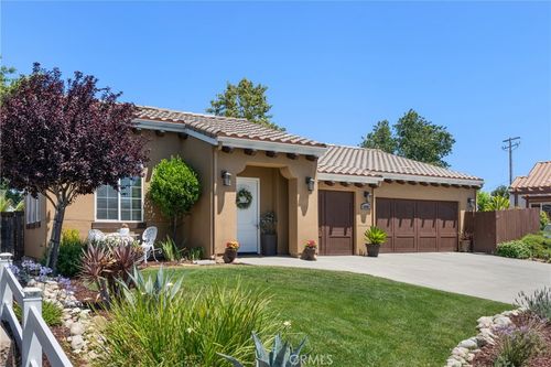 6040 Via Colonia Ct, Atascadero, CA, 93422-1865 | Card Image