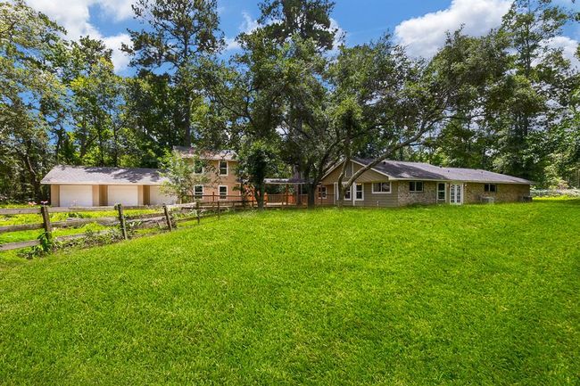 81 Oak Grove Ln, Home with 4 bedrooms, 4 bathrooms and null parking in Conroe TX | Image 40