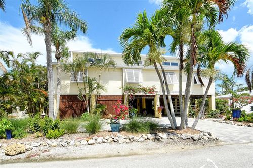 701 Marbury Ln, Longboat Key, FL, 34228-1441 | Card Image