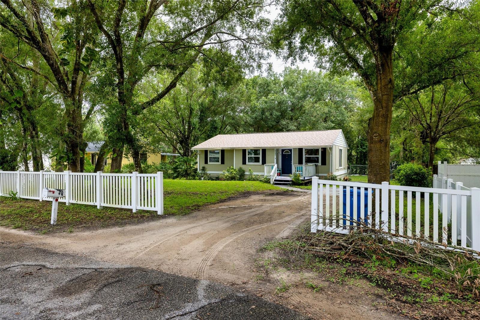 Ardenwood St, Tampa, FL 33625