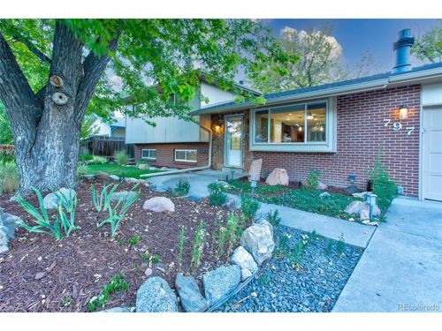 797 S 11th Ave, Brighton, CO, 80601-3240 | Card Image