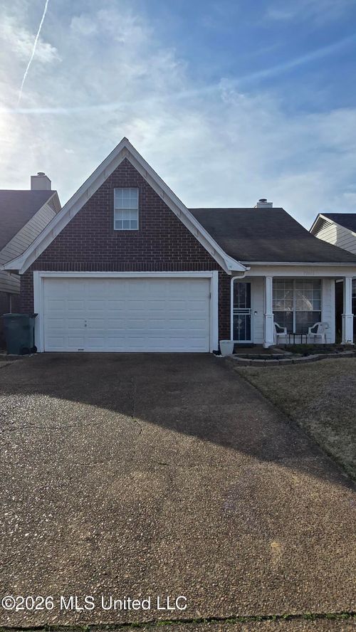 7881 Chesterfield Dr S, Southaven, MS, 38671-6203 | Card Image
