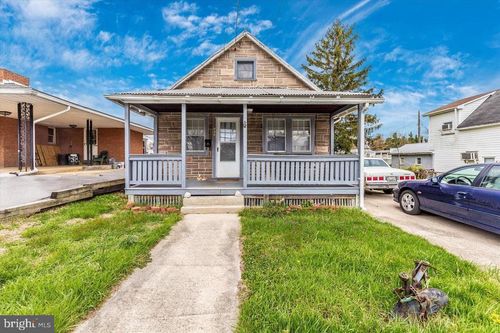 838 Georgia Ave, HAGERSTOWN, MD, 21740-3631 | Card Image