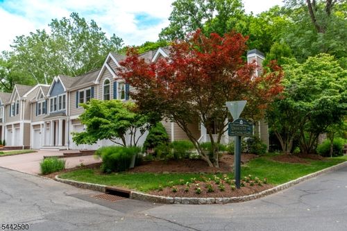 13 Rock Creek Woods Dr, Lambertville, NJ, 08530-1111 | Card Image