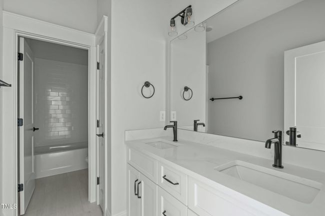 tempImagekELCRF | Image 62