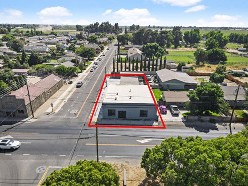 7490 Lander Avenue, Hilmar, CA, 95324 | Card Image