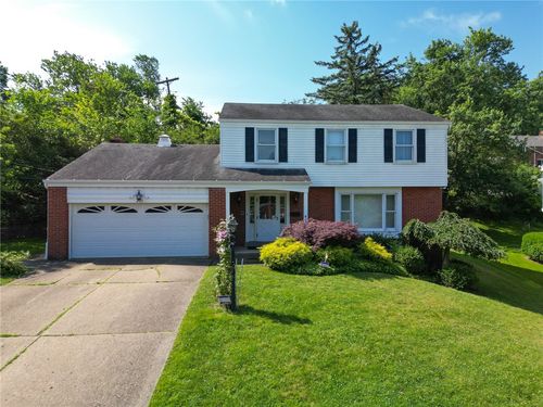 4517 W Brightview Ave, Whitehall, PA, 15227 | Card Image