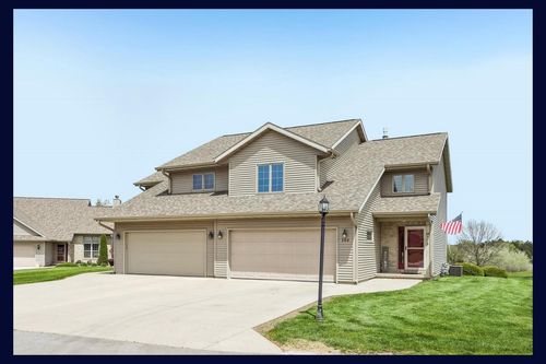 10b-W5572 County Road Cw, Watertown, WI, 53098-4567 | Card Image