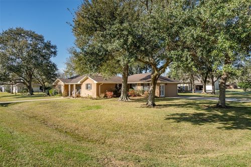 105 Alice St, Anahuac, TX, 77514 | Card Image