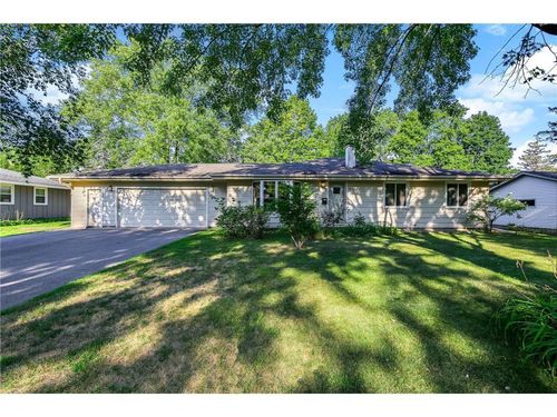 8500 Quinn Ave S, Bloomington, MN, 55437-1344 | Card Image
