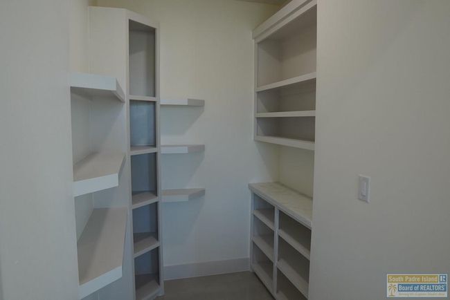 3718 White Rock Cir, House other with 4 bedrooms, 4 bathrooms and 2 parking in Harlingen TX | Image 14