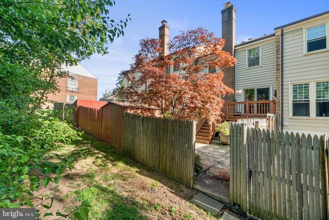 7720 Bristol Square Ct, Townhouse with 3 bedrooms, 4 bathrooms and null parking in Springfield VA | Image 7