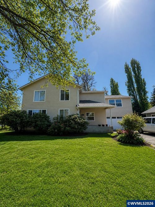 451 Oak Ter, Sweet Home, OR, 97386-3331 | Card Image
