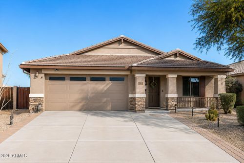 3918 E Mica Rd, San Tan Valley, AZ, 85143-5686 | Card Image