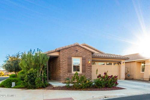 9341 W Willow Bend Ln, Phoenix, AZ, 85037-2400 | Card Image