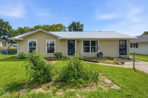 659 Gardner Ave, Martinsville, IN, 46151-9424 | Card Image