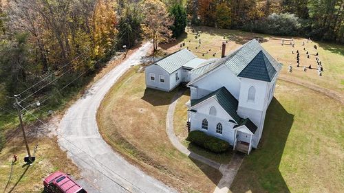 114 School St, Drakes Branch, VA, 23937-2960 | Card Image