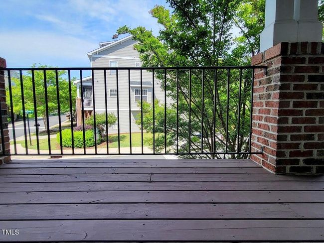 Kitchen Patio | Image 10