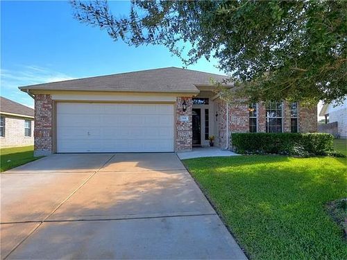304 Trophy Ct, Bastrop, TX, 78602-4031 | Card Image