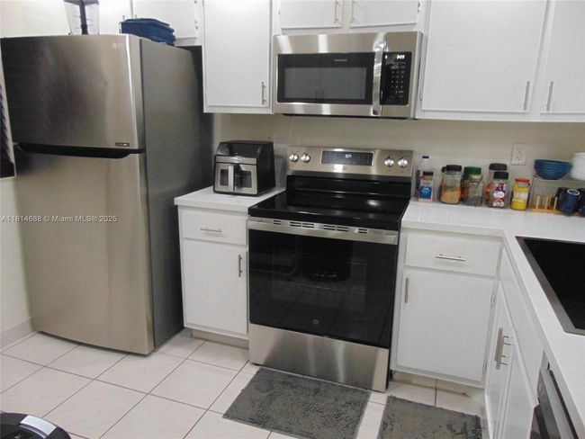 APT-205 - 1931 Sabal Palm Dr, Condo with 2 bedrooms, 2 bathrooms and null parking in Davie FL | Image 8