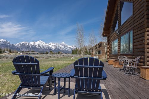 7505 N Roberta Dr, Jackson, WY, 83001-9034 | Card Image