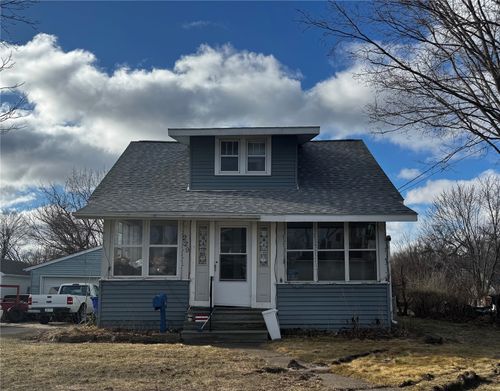 229 28th St Dr Se, Cedar Rapids, IA, 52403 | Card Image