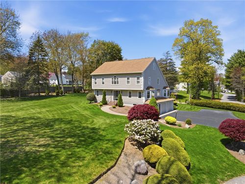 2 N Hereford Dr, Cumberland, RI, 02864-3239 | Card Image