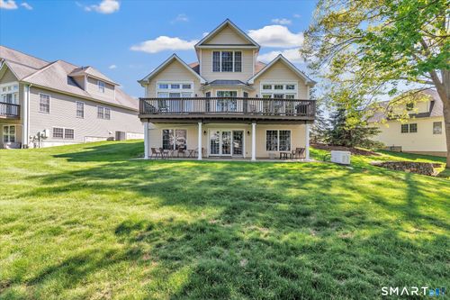 69-69 Jasmine Cir, Milford, CT, 06461-1787 | Card Image