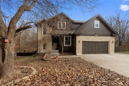 3529 N Wabash Ave, Kansas City, MO, 64116-2862 | Card Image