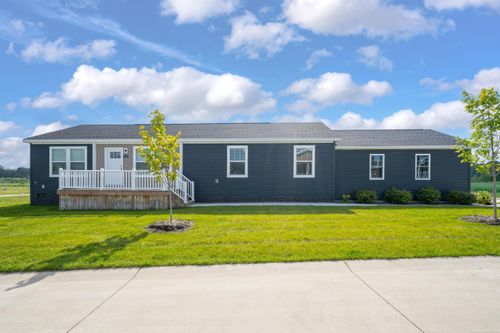 2785 Trade Winds Ct, Lapeer, MI, 48446 | Card Image