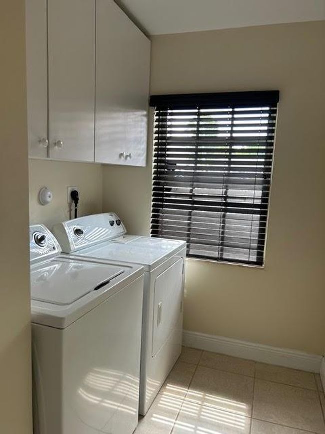 1473 Ne 48 Th St, House other with 3 bedrooms, 2 bathrooms and null parking in Pompano Beach FL | Image 15