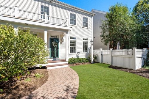 42-42 Maple Ln, Medfield, MA, 02052-2443 | Card Image