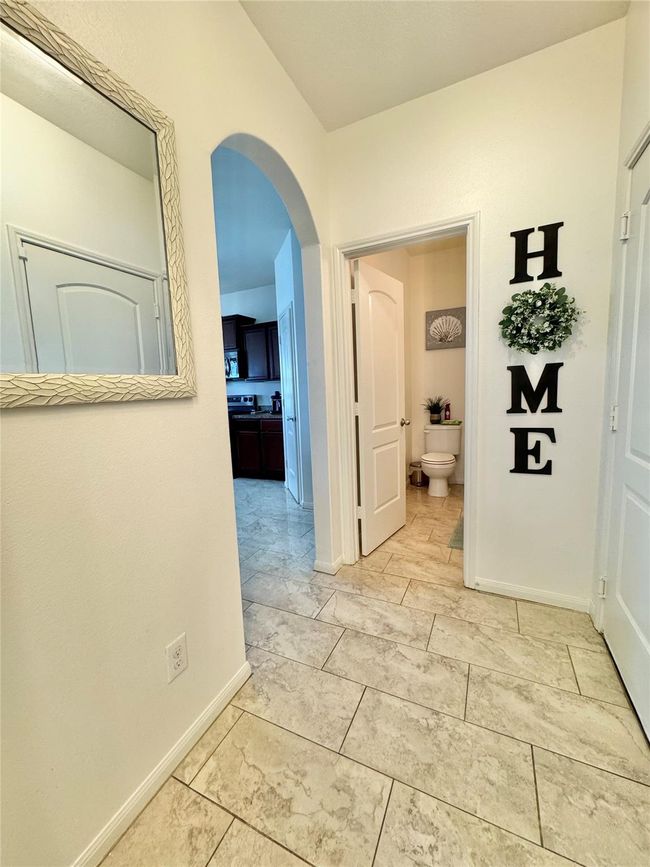 5723 Treasure Cove Rd, House other with 3 bedrooms, 3 bathrooms and 2 parking in Cove TX | Image 9