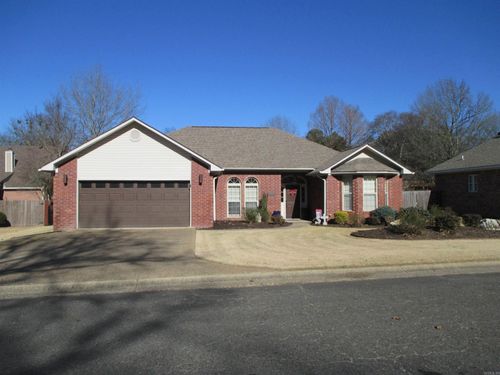205 Saint Charles Cir, Hot Springs, AR, 71901-7959 | Card Image